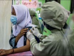 Pelaksanaan Vaksin 1 – 2 Siswa SMAN 2 Kasimbar Kembali di Laksanakan, Vaksin Booster Kosong