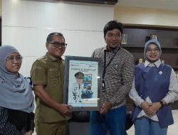 Bupati Buol Terima Kado Ulang Tahun Ke-50 Dari Management TribunPalu.com