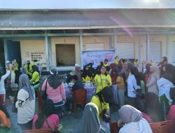 Kolaborasi Ikatan Apoteker Indonesia Bersama Dharma Wanita Persatuan Melaksanakan Senam Bersama